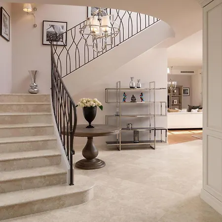 別荘 4 Bedroom Awesome In Vabriga Tar-Vabriga